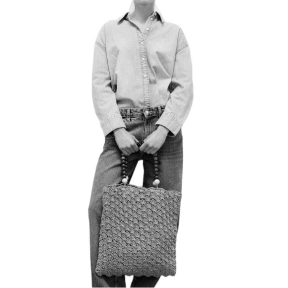 Zara Paper Tote Bag - Picture 4 of 8